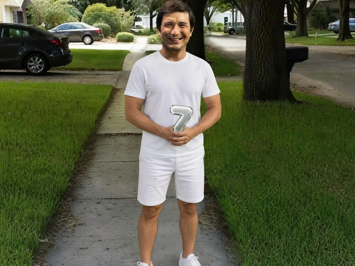 You know I had to do it to em meme. White outfit, sidewalk, chrome 7.